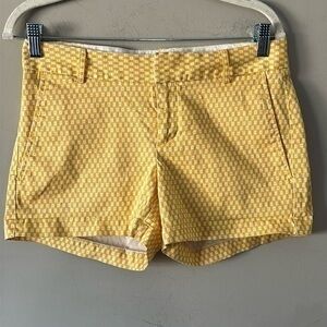 Banana Republic Martin Fit Yellow Print Shorts size 4